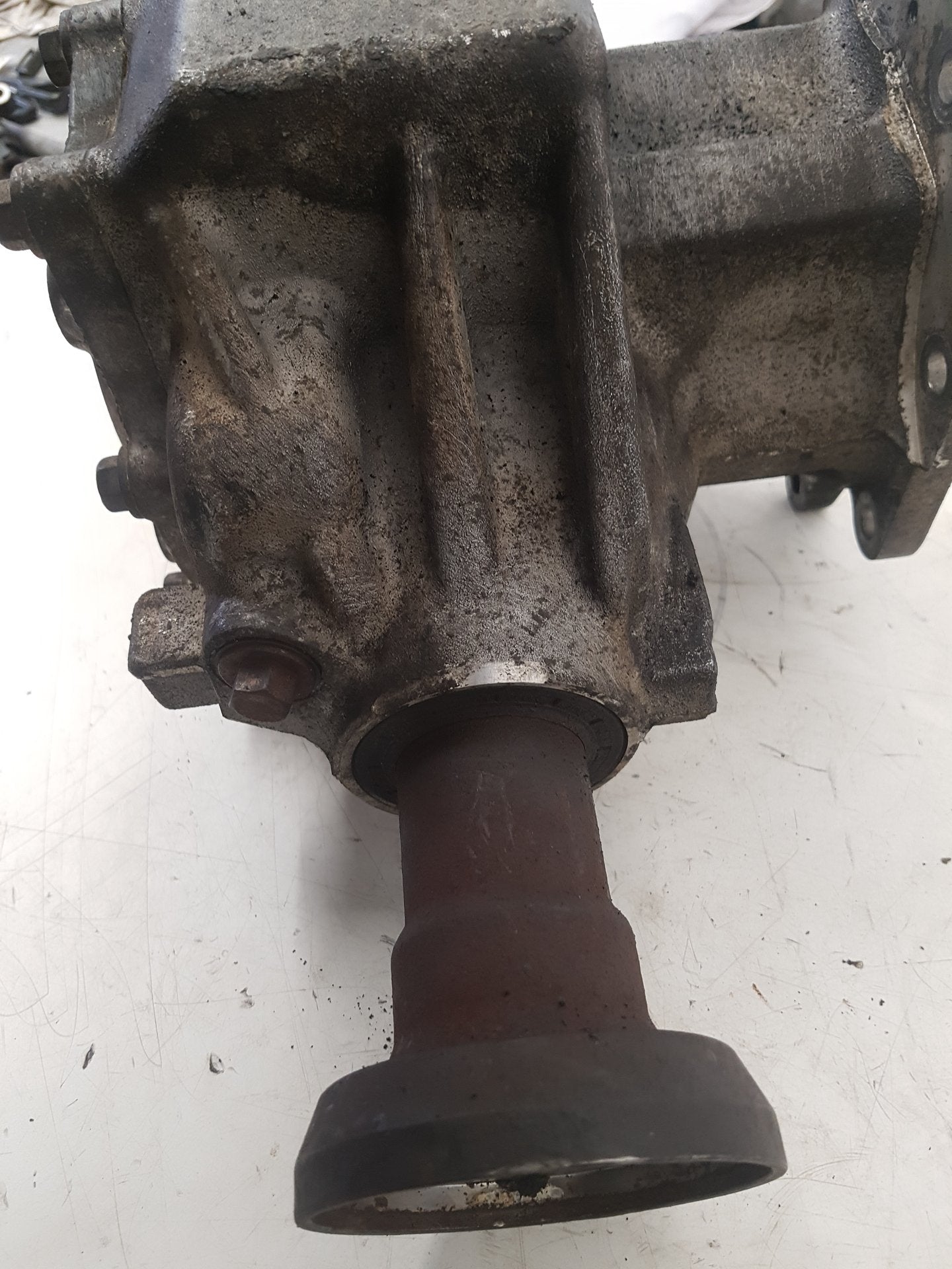 2000 - 2007 Volvo XC70  Estate Front Differential Assembly 30700016
