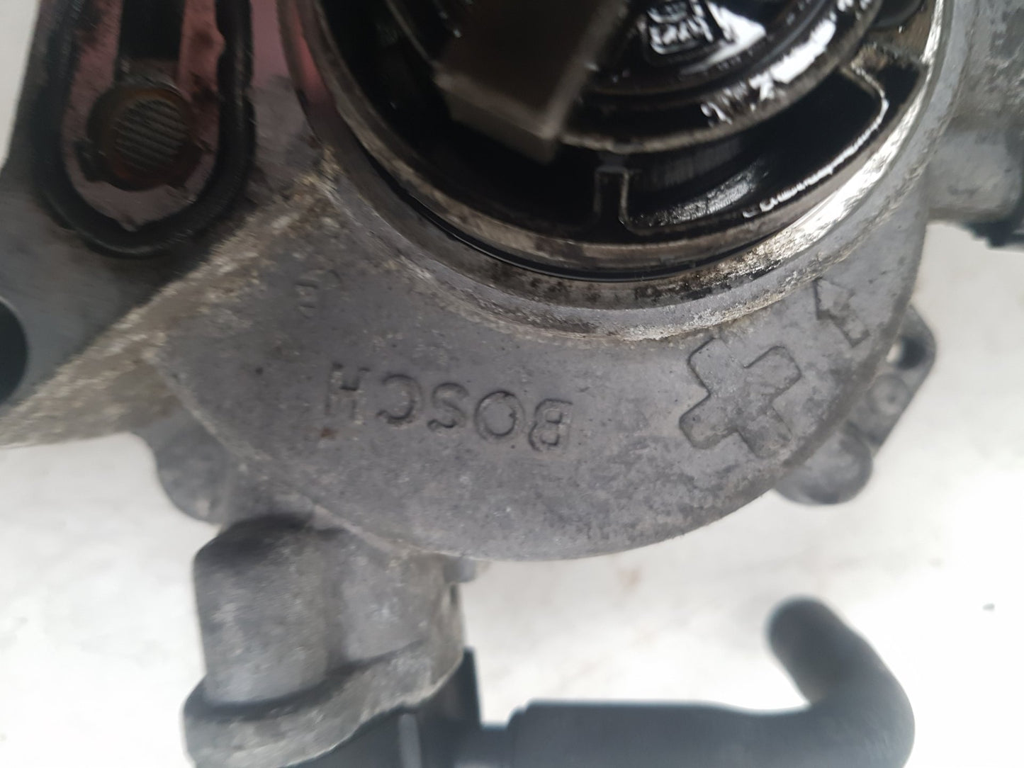 2013 - 2019 Volvo V40 III 525 Hatchback Vacuum/Air Pump 9604021880