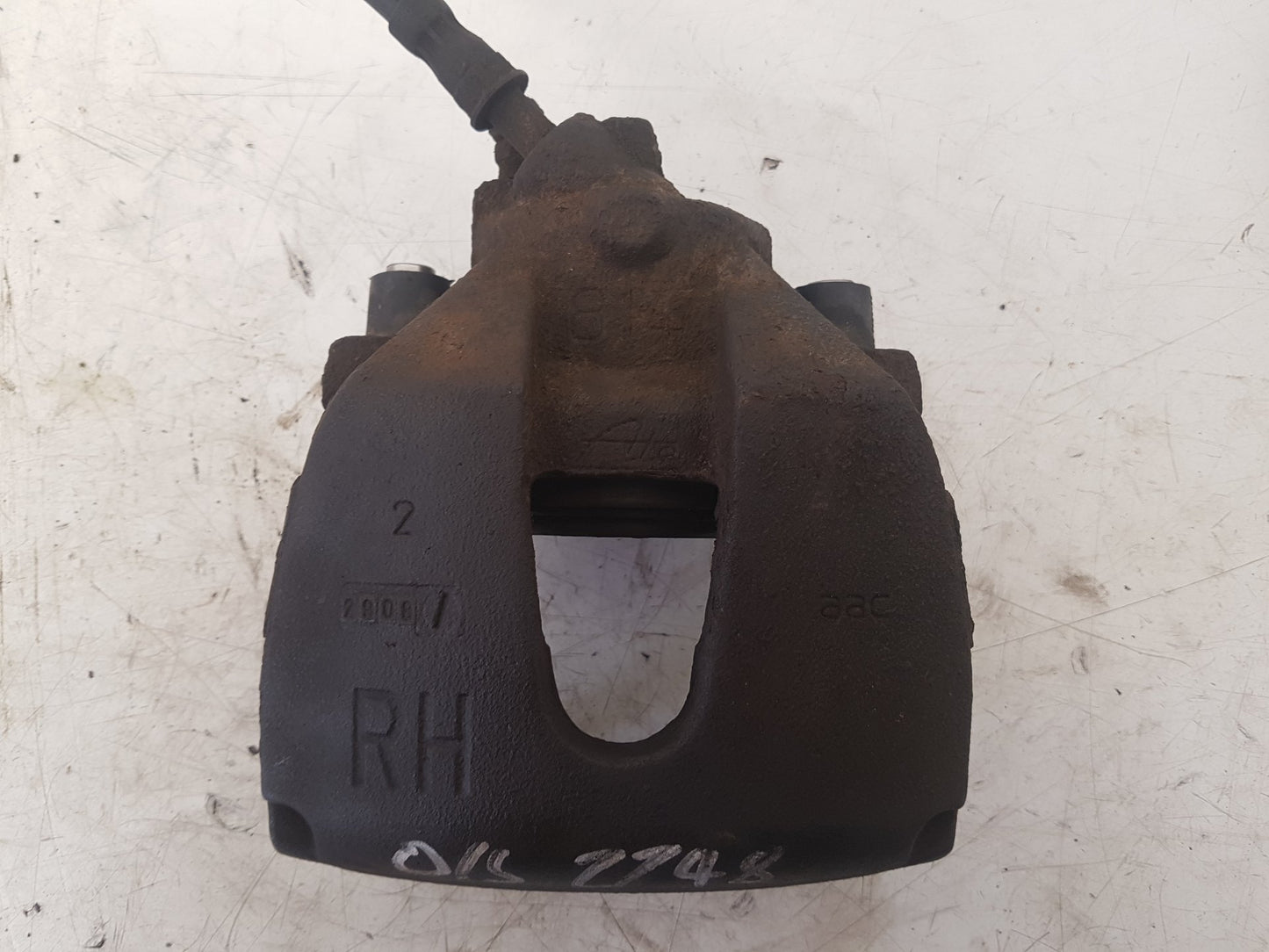 2006 - 2012 Volvo C30  Hatchback Right Front Caliper 36051716