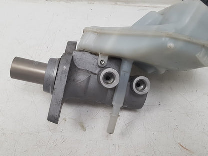 2010 - 2014 Volvo S60 II 134 Saloon Brake Master Cylinder 3508-8557.1