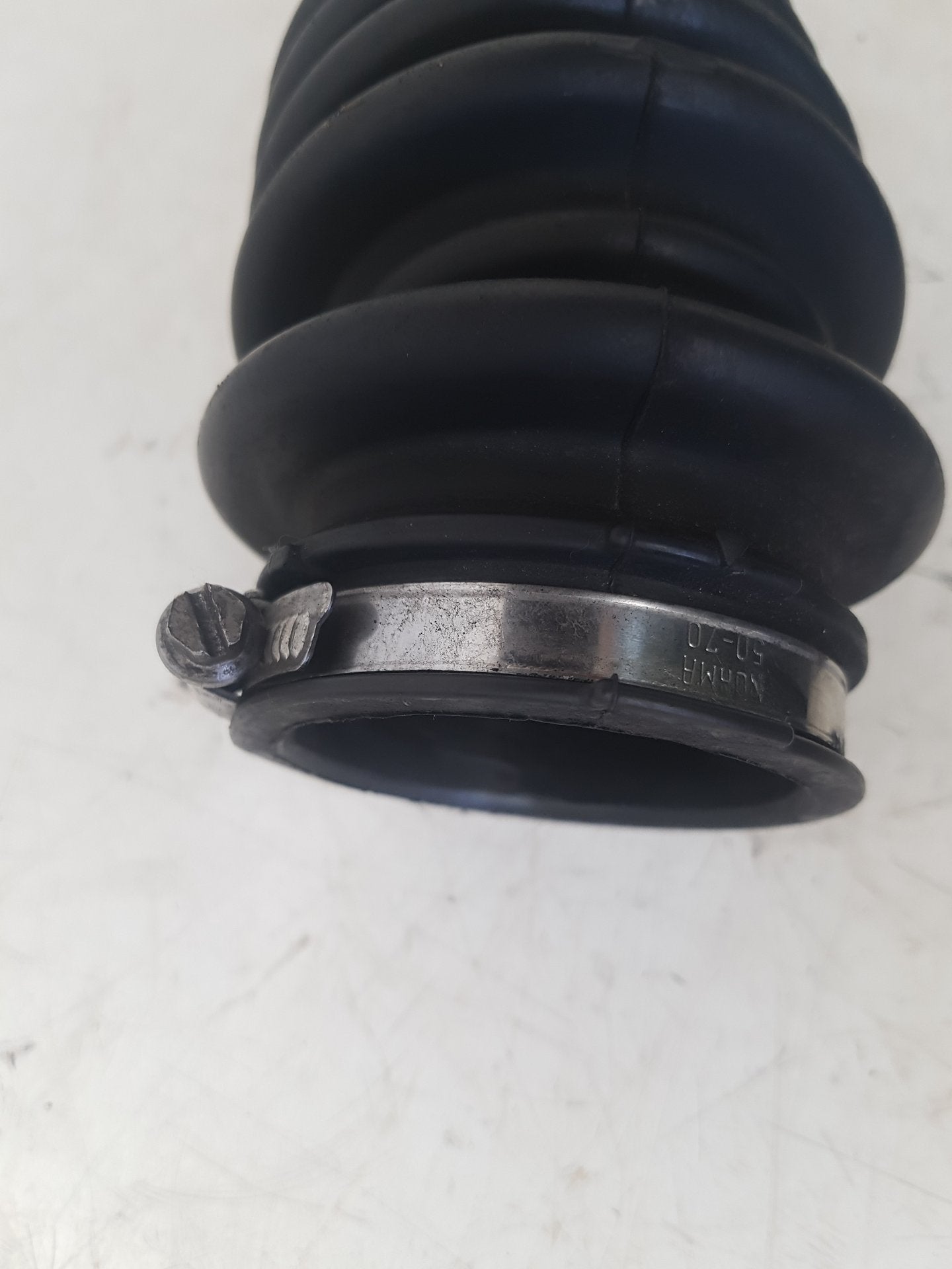 2012 Volvo S60  Saloon AIR FLOW PIPE BG91-9C623-FA