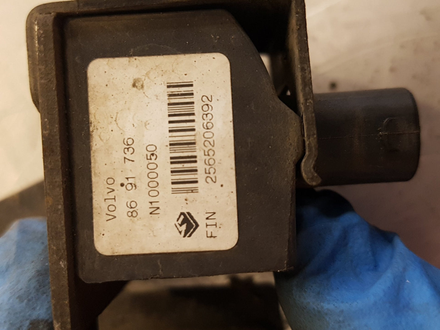 2003 - 2007 Volvo V70  Estate ACCELEROMETER 8691733