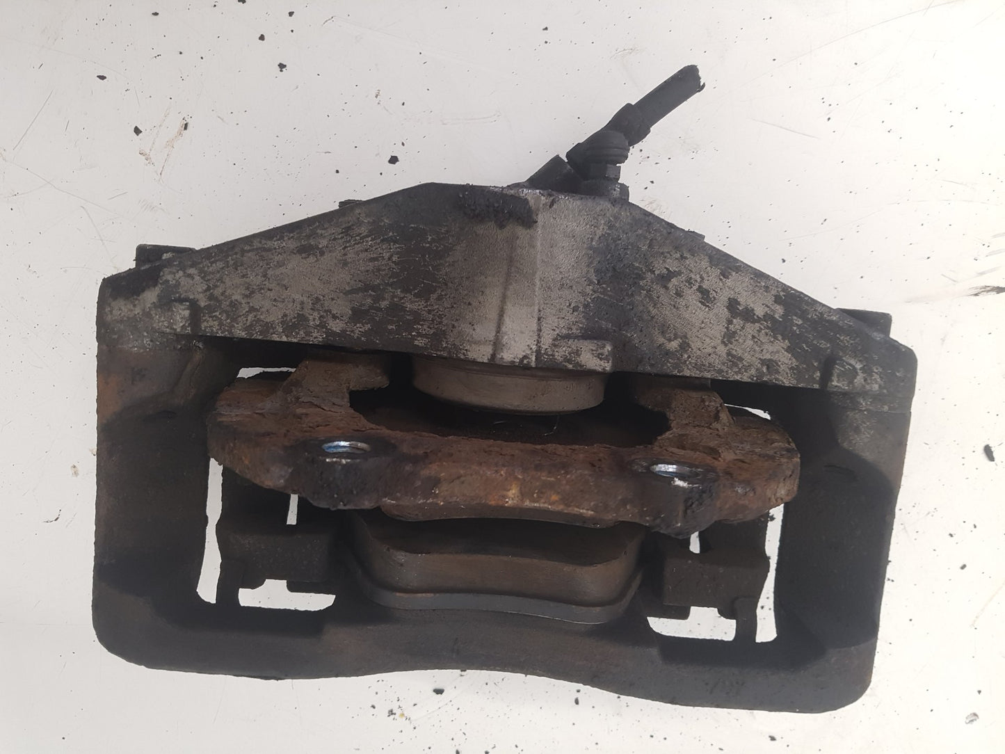 2008 - 2009 Volvo C70  Convertible Right Front Caliper 36000704