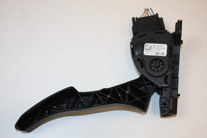 2006 - 2010 Volvo S80  Saloon Accelerator Pedal 6G929F836DC 6G92-9F836-DC