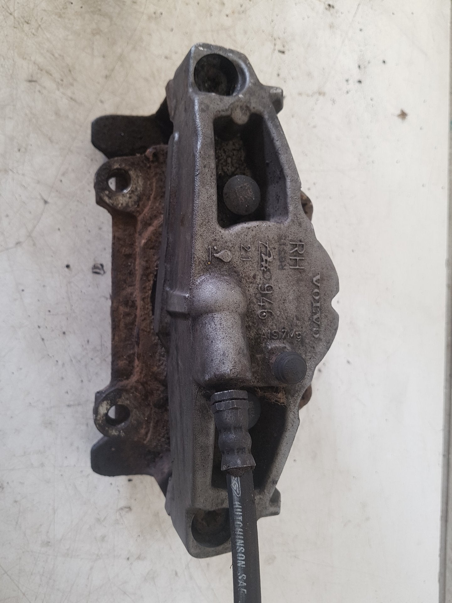 2010 Volvo XC70  Estate Right Front Caliper