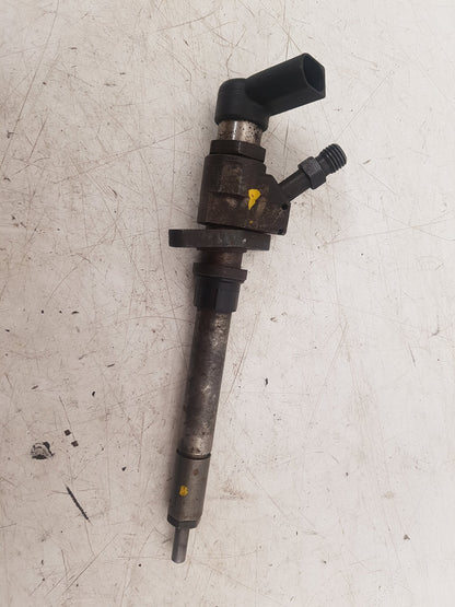 2006 - 2010 Volvo C70   Fuel Injector 9657144580