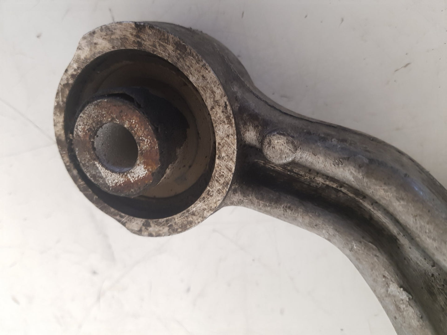 2006 Volvo V70  Estate Left Front Lower Control Arm