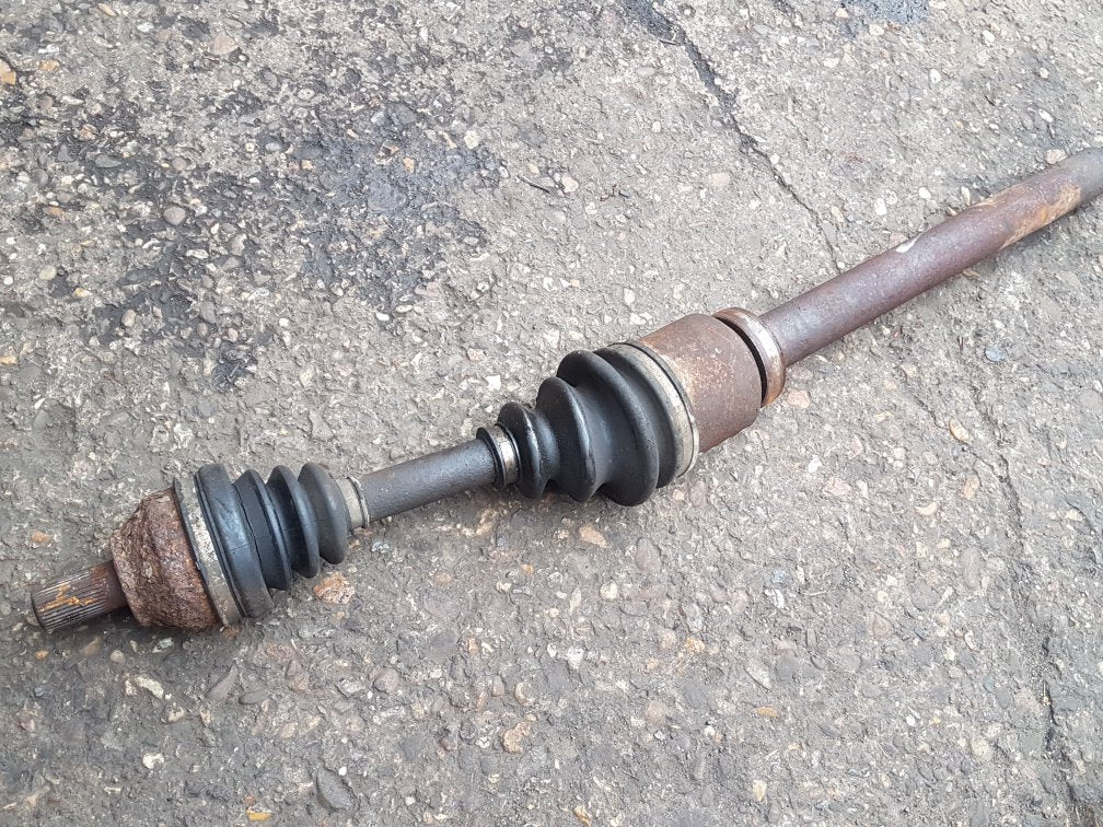 2008 - 2012 Volvo V50   Estate Right Front Drive Axle 36000560