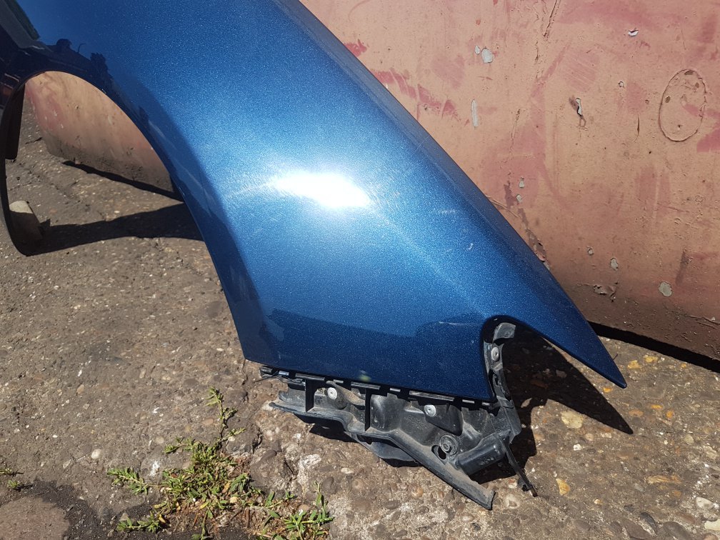 2010 - 2012 Saab 9-5  Saloon Right Front Guard 13310315