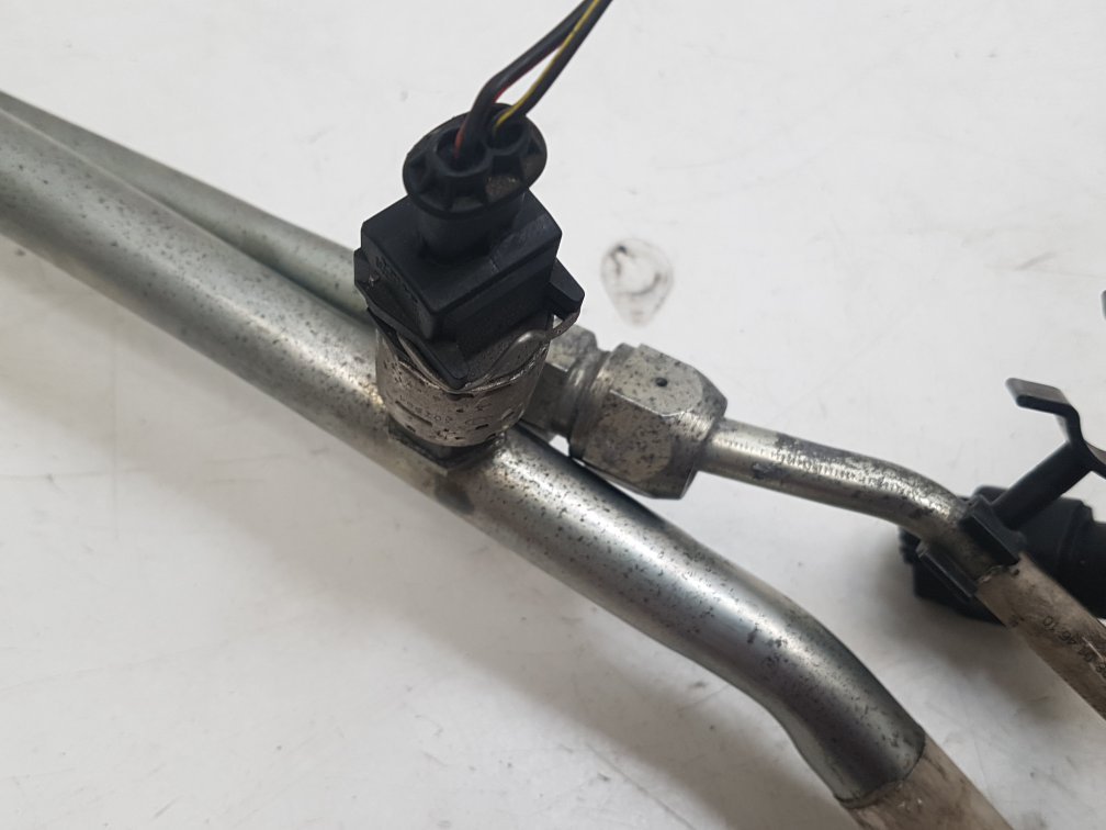 2006 - 2012 Volvo C30  Hatchback A/C Pipe  4N5H19A834DP