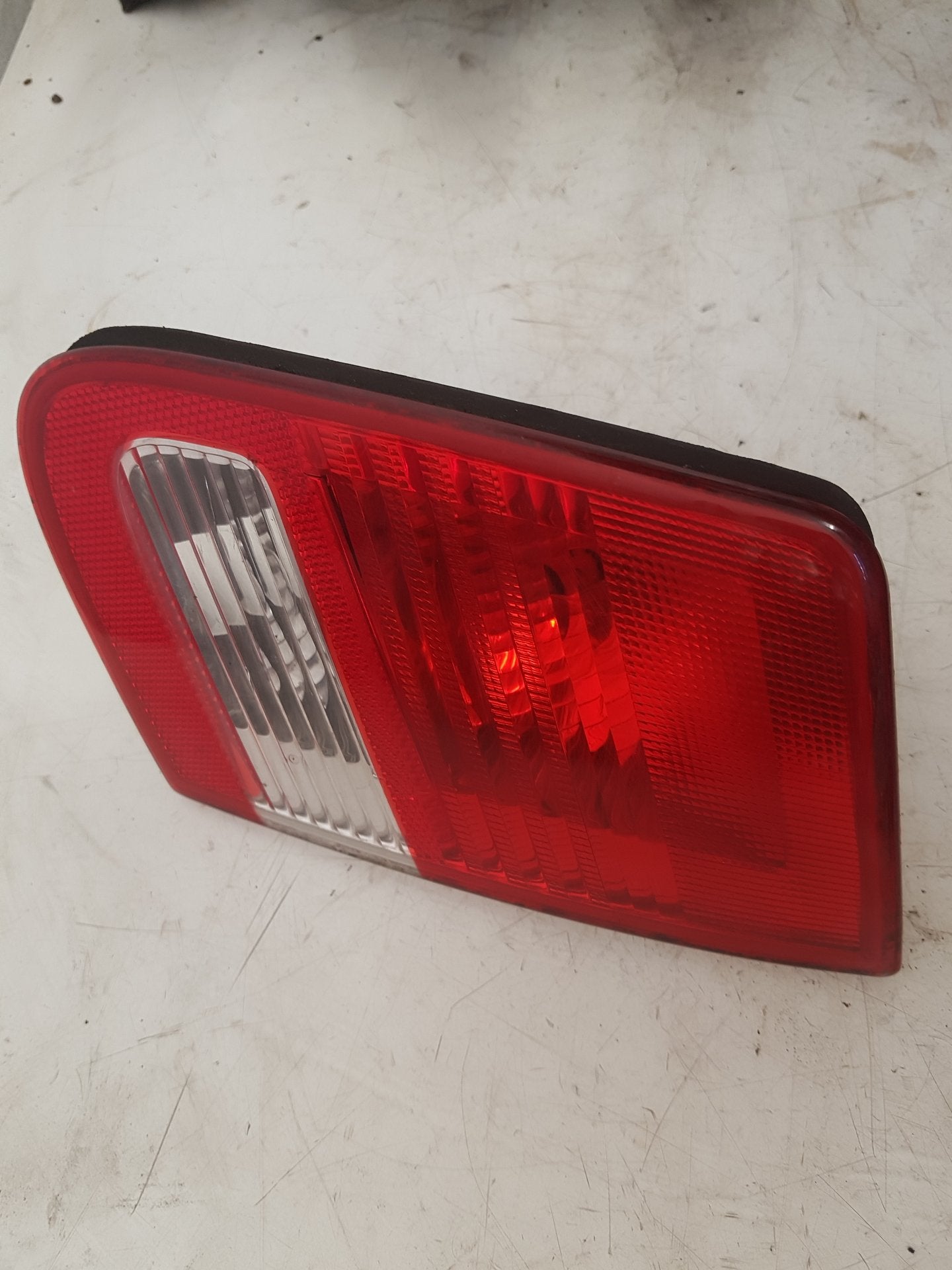2003 - 2010 Saab 9-3  Saloon Right Taillight 12785766
