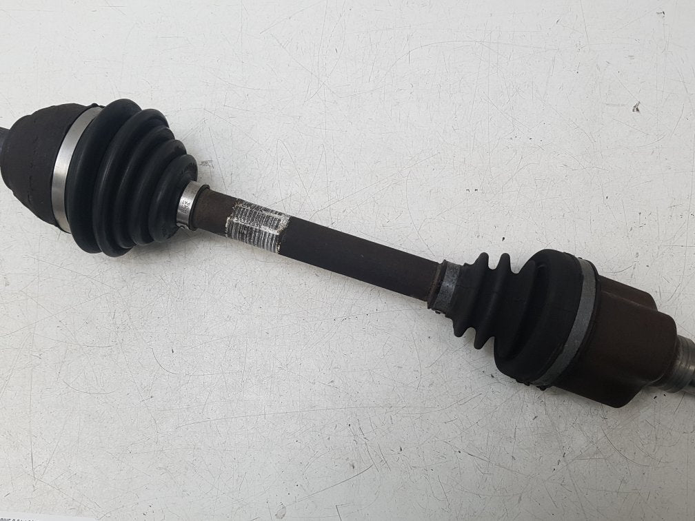 2006 - 2012 Volvo C30  Hatchback DRIVESHAFT - PASSENGER FRONT (MANUAL) (ABS) 31256935