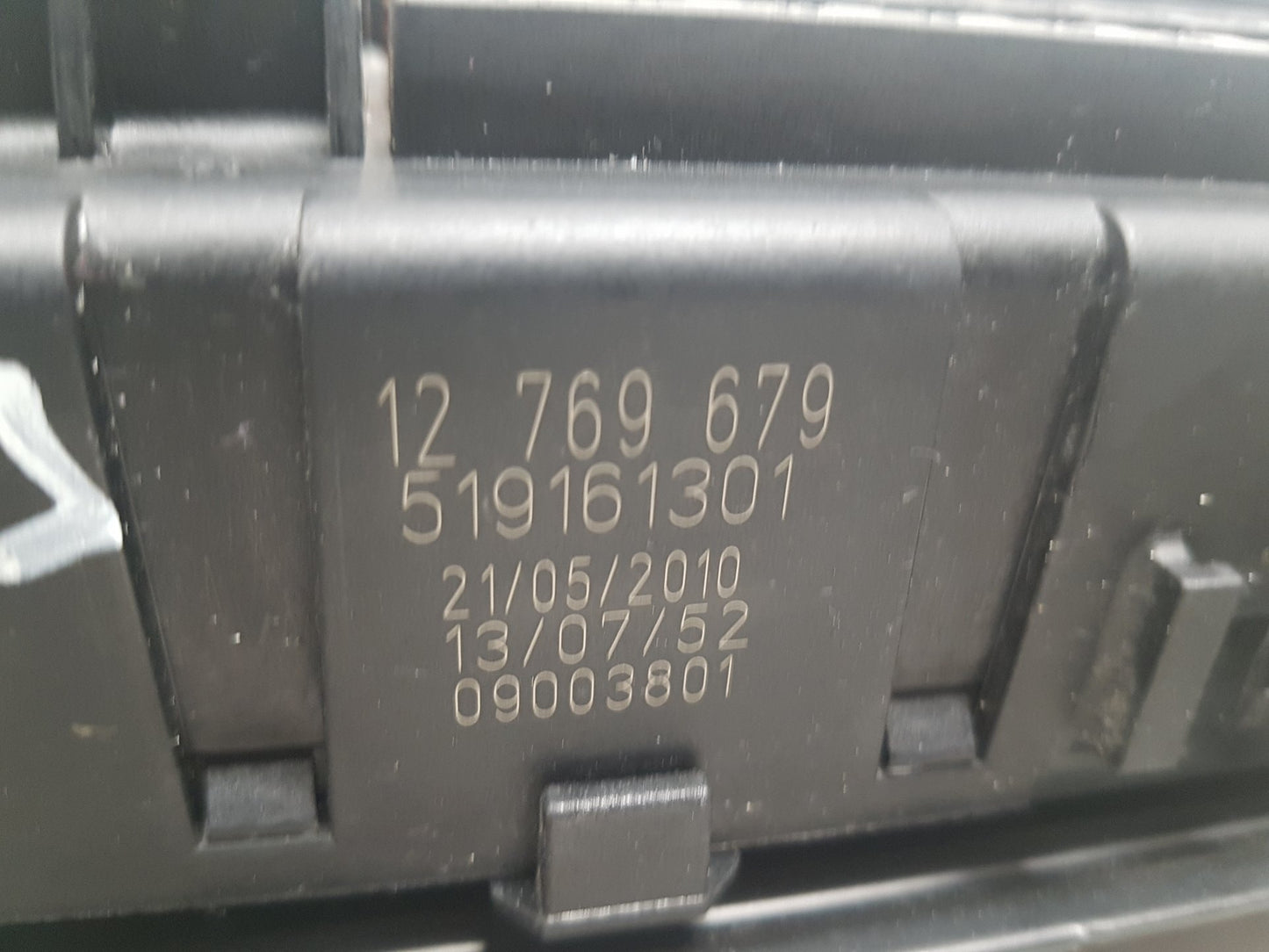 2007 - 2012 Saab 9-3  Estate Interior Fuse Box 12769679