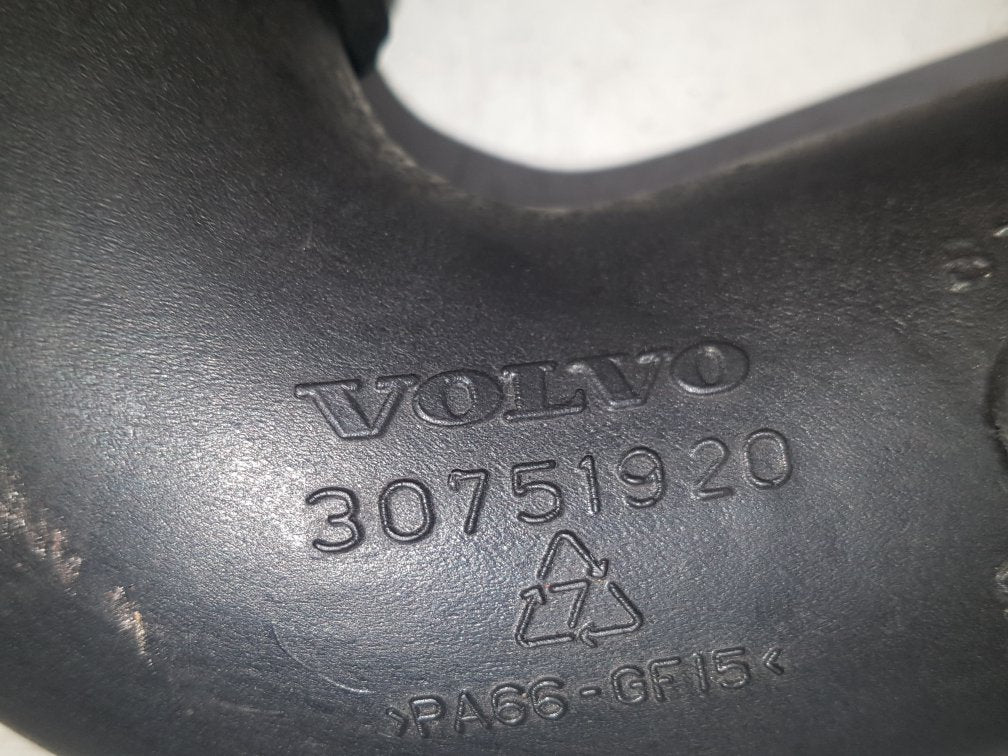 2011 - 2016 Volvo C30   Intercooler Pipe 30751920