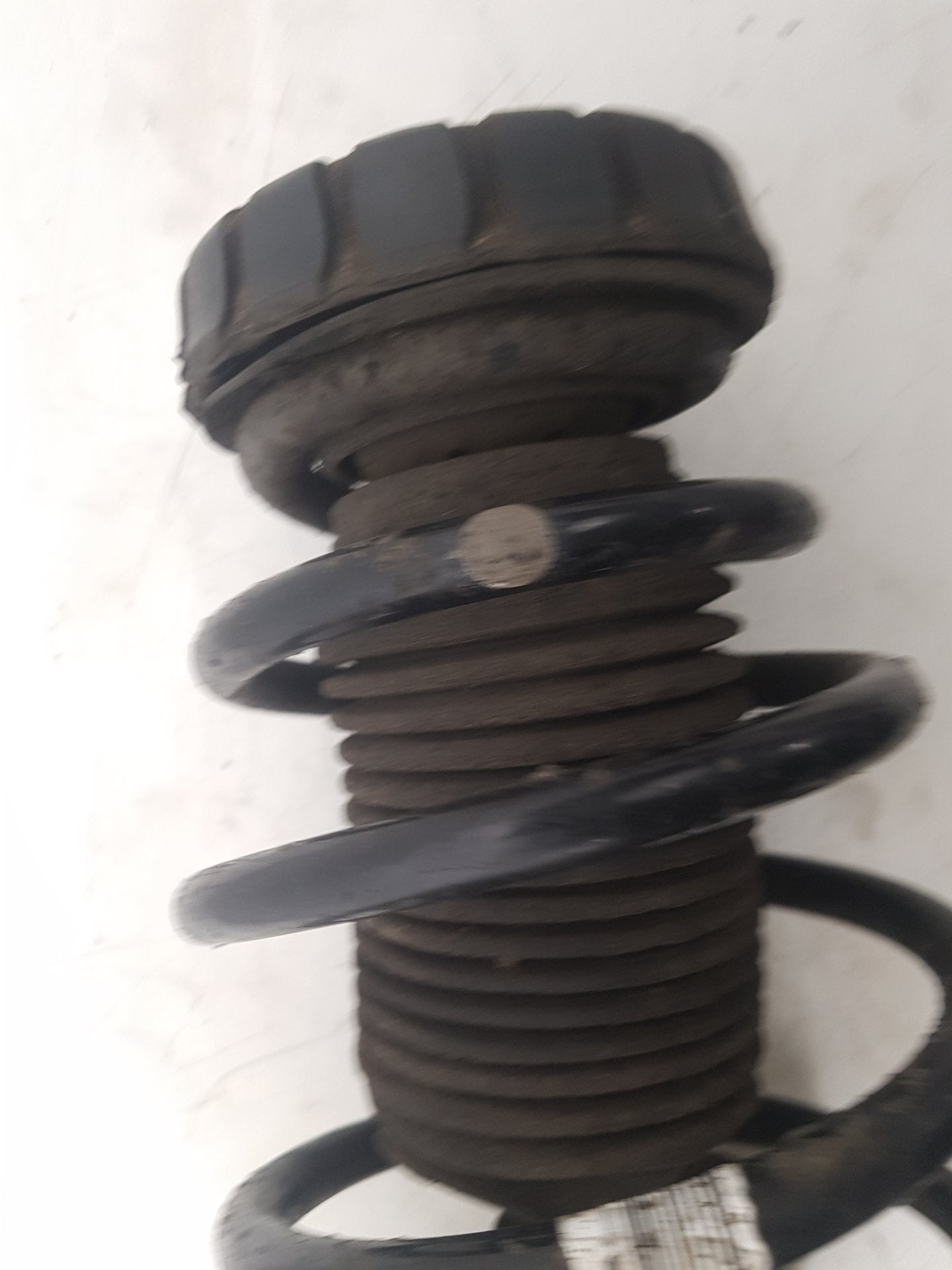 2010 - 2012 Saab 9-5  Saloon Right Front Shock Absorber 367327926