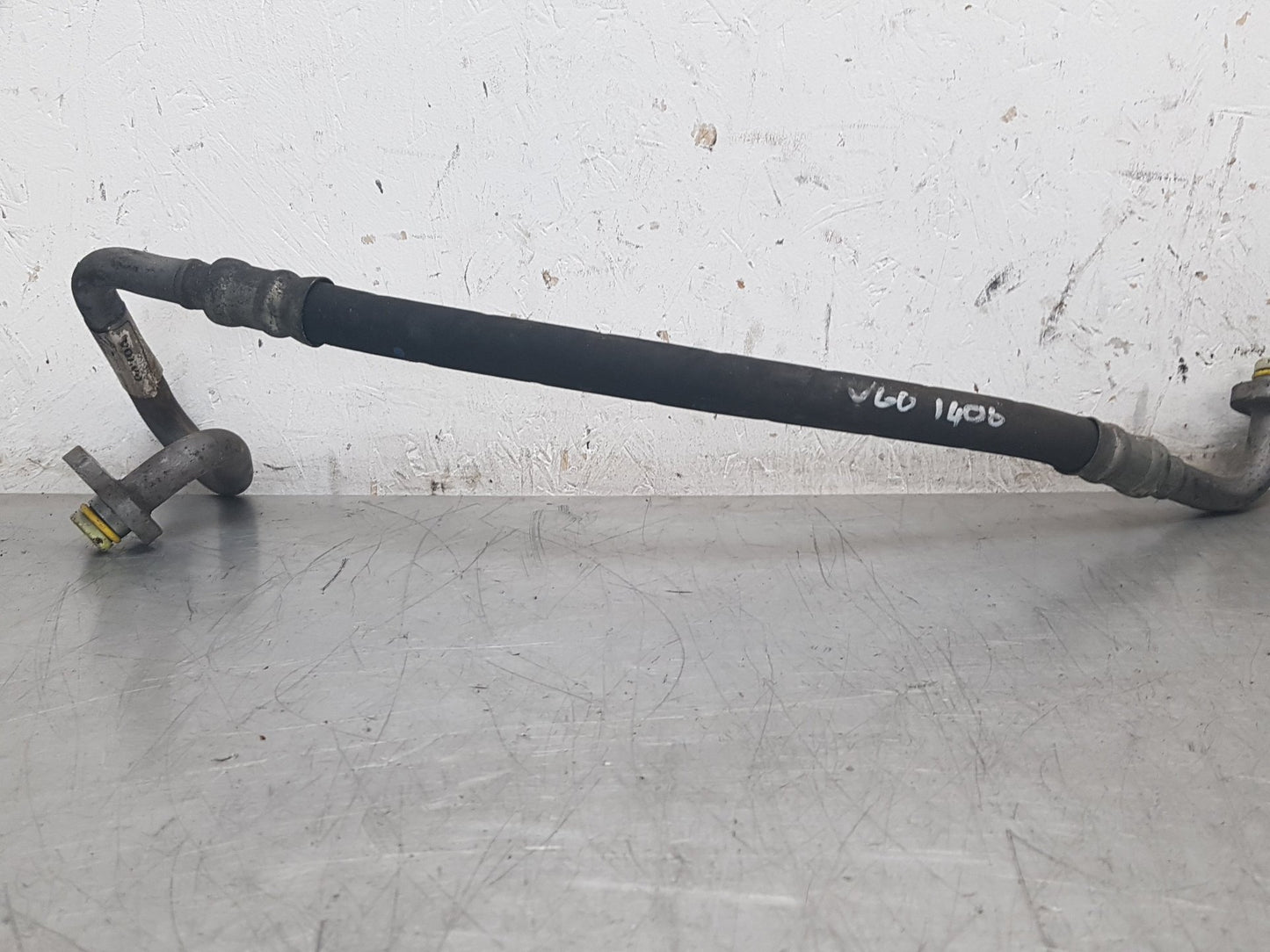 2011 - 2015 Volvo V60  Estate A/C Pipe  31369698
