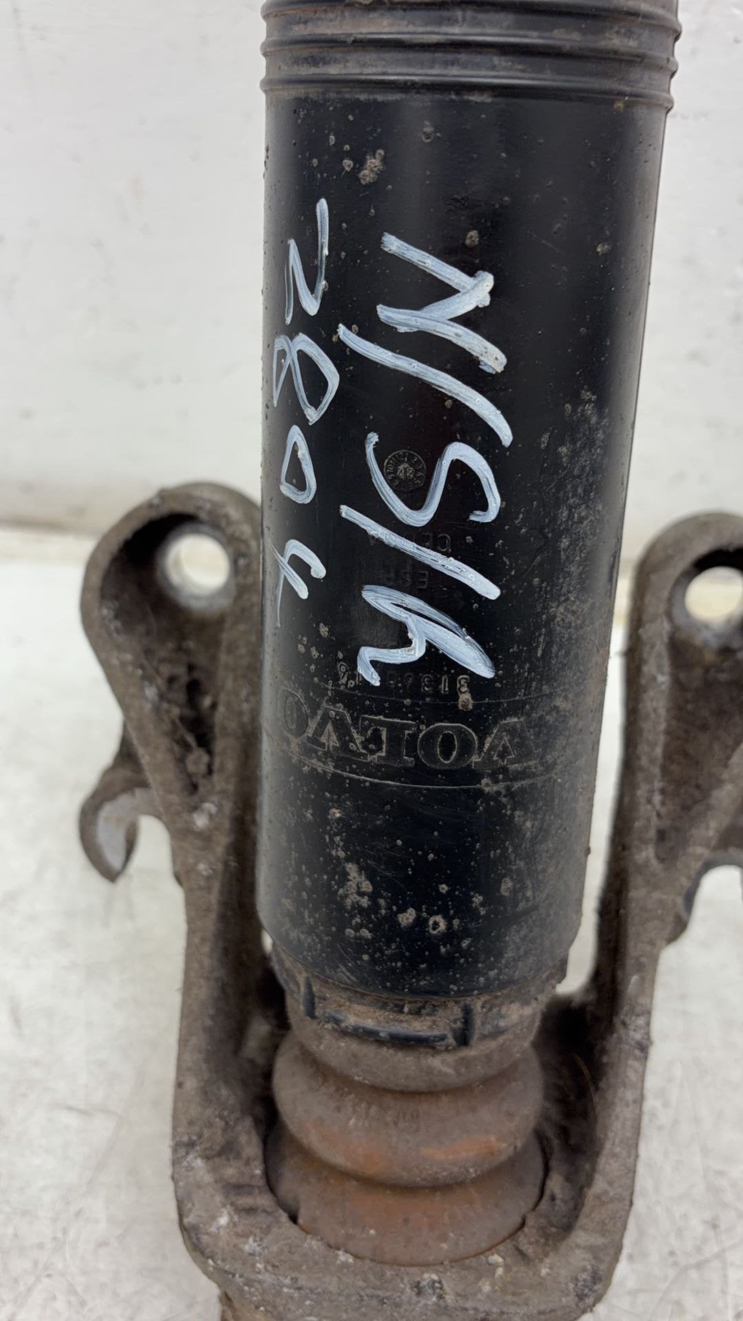 2017 - 2025 Volvo V90 235, 236 Estate Left Rear Shock Absorber 32269450