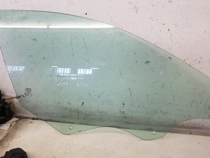 2017 - 2025 Volvo V90 235, 236 Estate Right Front Door Window