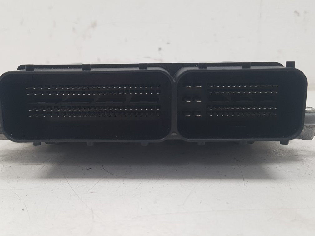 2006 - 2009 Volvo S80  Saloon Engine ECU 30785100 AB