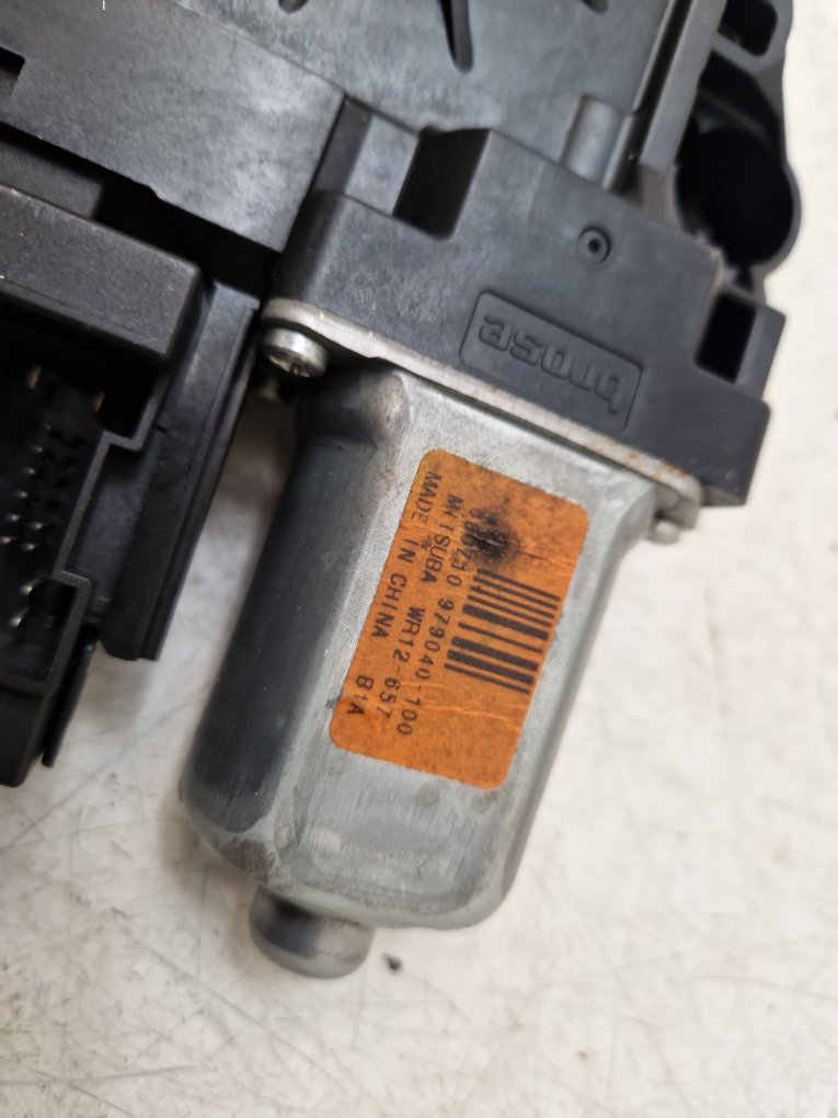 2004 - 2010 Volvo V50   Estate WINDOW REG MOTOR (DRIVER SIDE REAR) 31264191AA