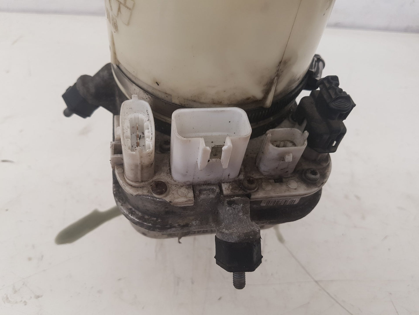 2007 - 2015 Saab 9-3  Estate Power Steering Pump M22580184FW