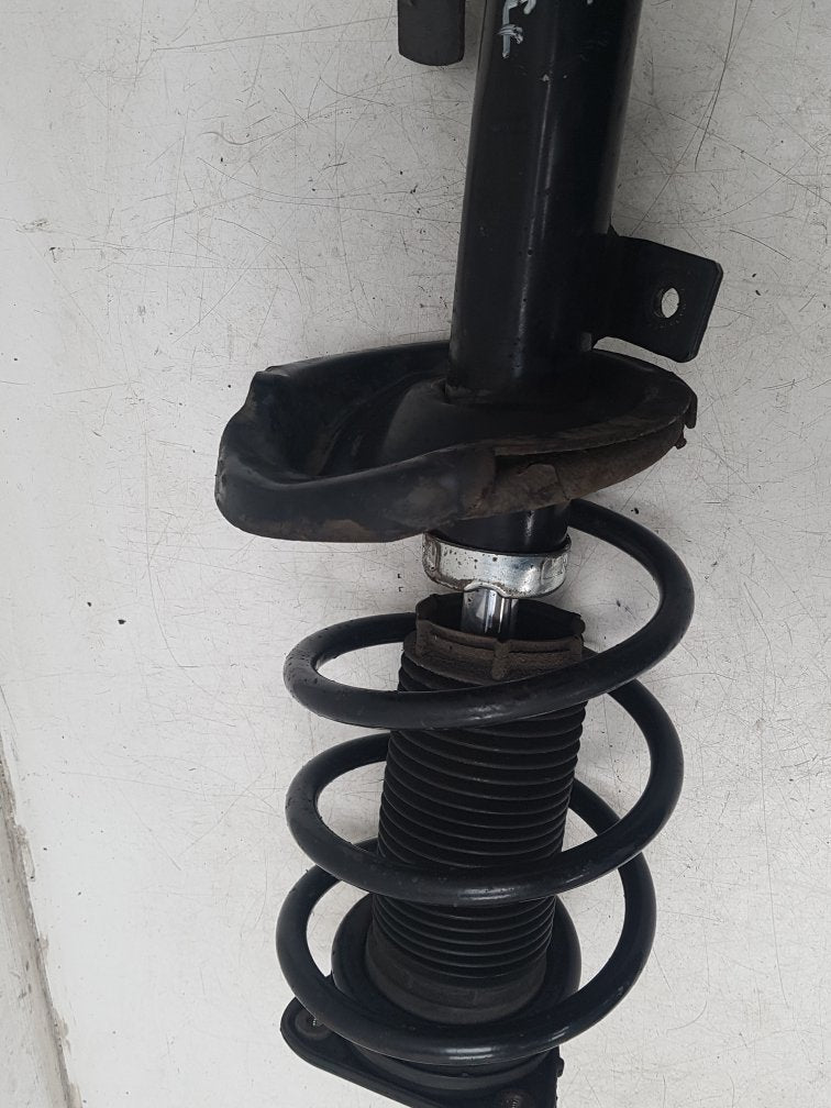 2008 - 2009 Volvo C70  Convertible Right Front Shock Absorber 31277595