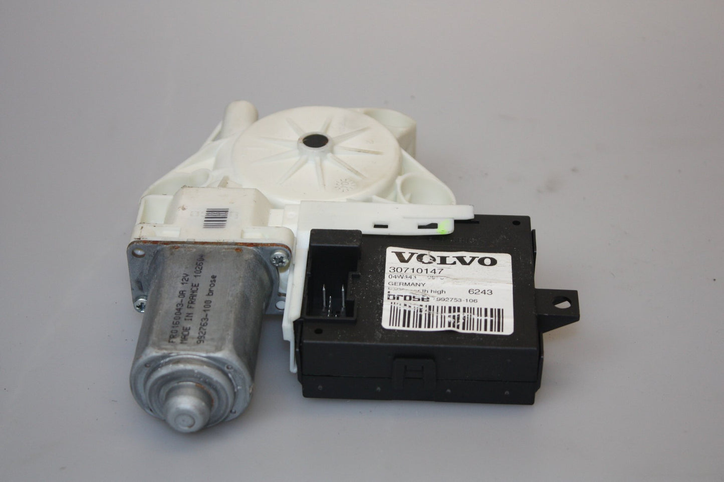 2004 - 2013 Volvo V50   WINDOW MOTOR 30710147