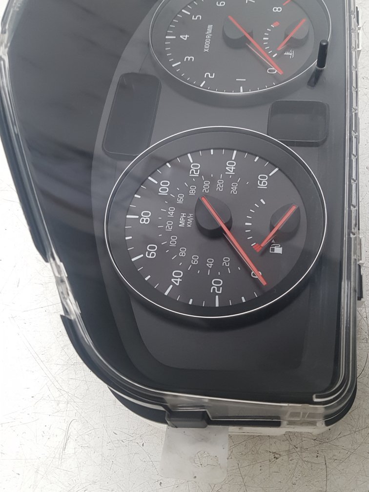2005 - 2012 Volvo S40  Saloon Instrument Cluster 31254778