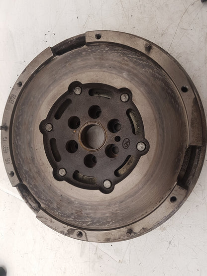 2012 - 2016 Volvo V40  Hatchback Flywheel/Flexplate 415053710