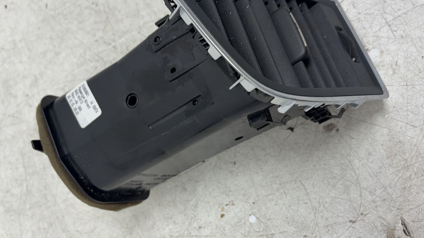 2009 - 2017 Volvo XC60 I 156 Estate AIR VENT (PASSENGER SIDE FRONT) 310809501