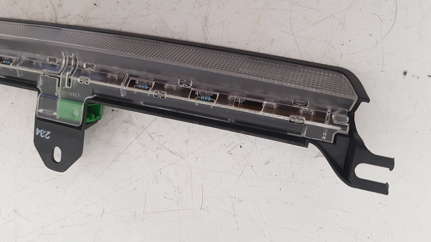 2001 - 2008 Volvo V70  Estate High Level Stoplight 8658948