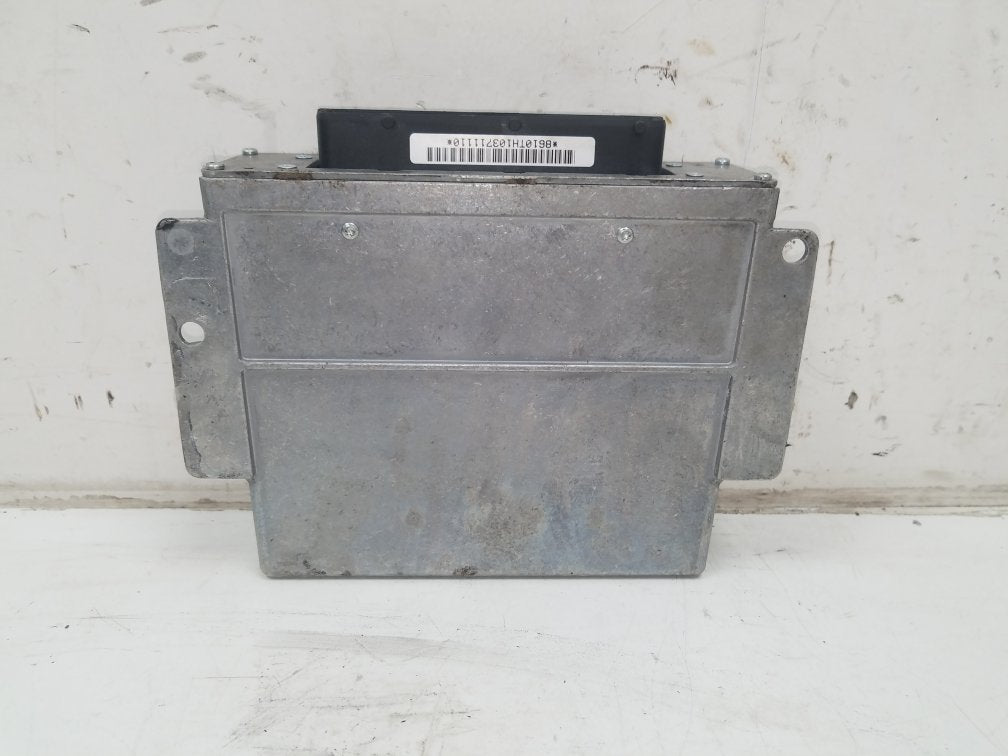 2002 Saab 9-3  Convertible Engine ECU 5380068