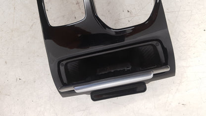 2017 - 2025 Volvo XC40 536 SUV Shifter Surround