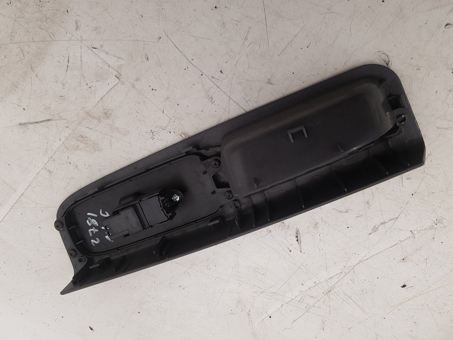 2005 - 2012 Volvo S40  Saloon Left Front Window Switch 31272012