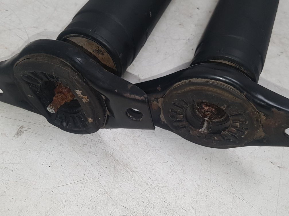 2010 - 2014 Volvo V60  Estate REAR SHOCK ABSORBER (PAIR) 31340700