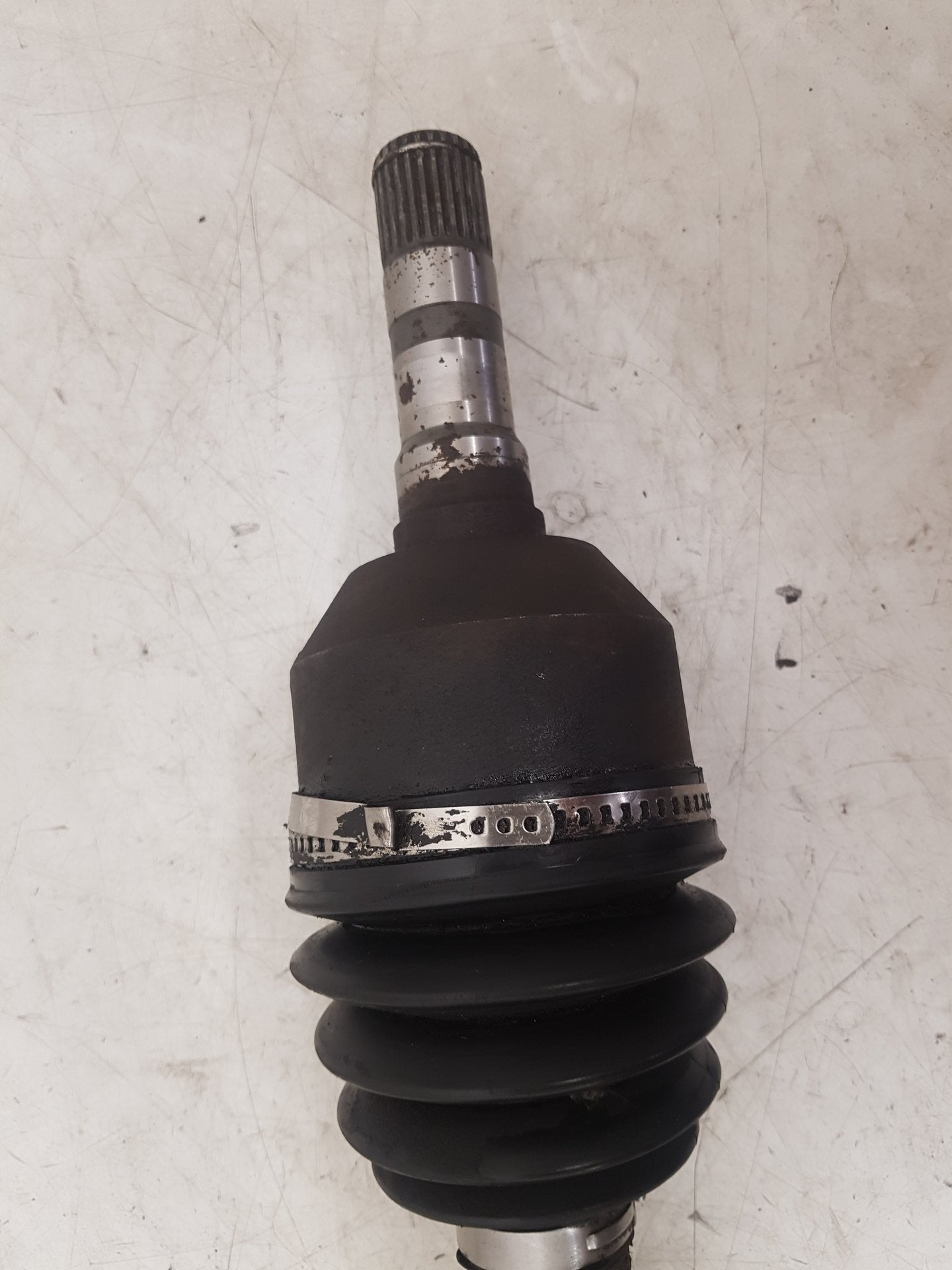 2003 - 2011 Saab 9-3  Convertible DRIVESHAFT - PASSENGER FRONT (MANUAL) (ABS) 3GKW-3B437-AB
