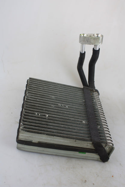 2004 - 2012 Volvo C70   AIR CON EVAPORATOR