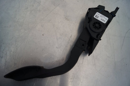 2012 - 2017 Volvo V40  Hatchback Accelerator Pedal 31280596