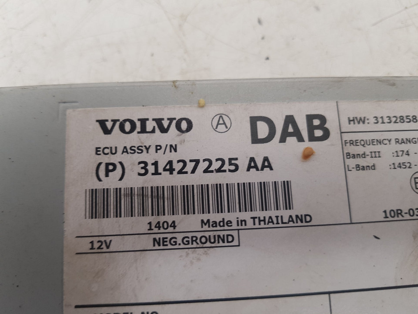 2008 - 2016 Volvo V70  Estate DAB RADIO ECU 30644931AA