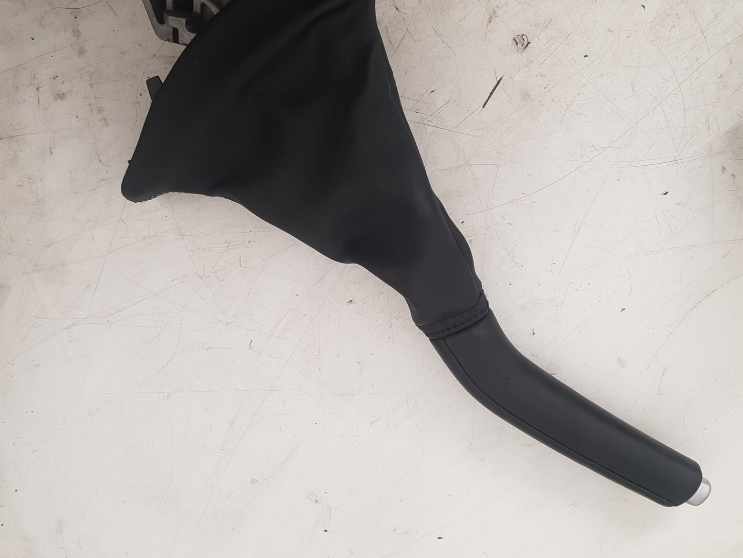 2012 - 2016 Volvo V40  Hatchback Handbrake Assembly 11330161