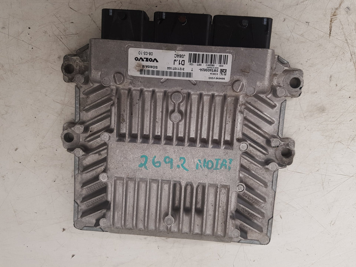 2006 - 2010 Volvo C70   Engine ECU 31211071AA