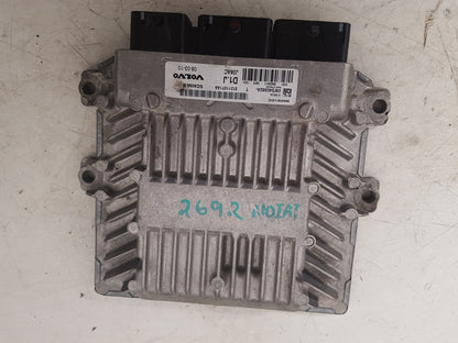 2006 - 2010 Volvo C70   Engine ECU 31211071AA