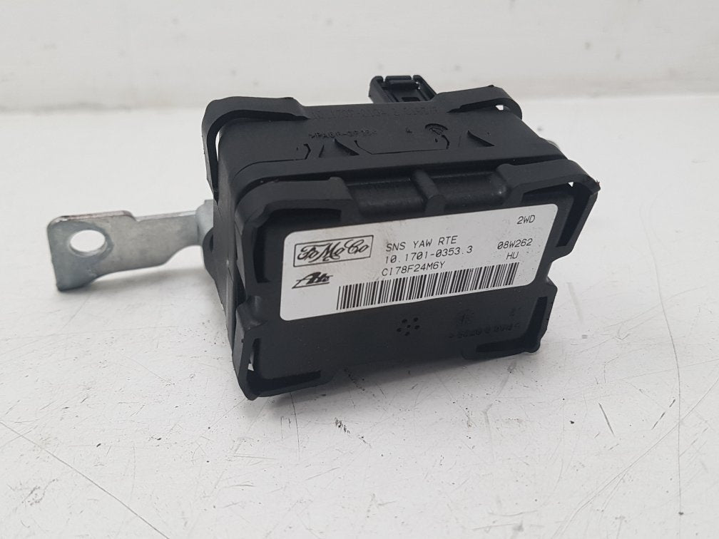 2004 - 2010 Volvo V50  Estate YAW SENSOR 08W262 10.1701-0353.3