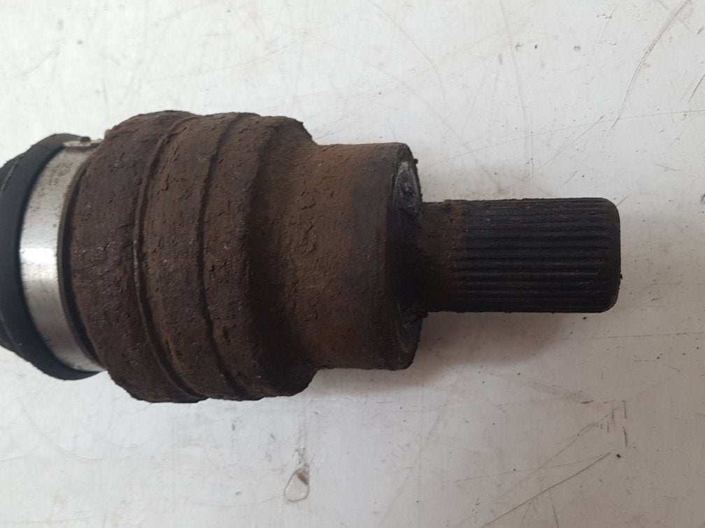 2002 - 2006 Volvo XC90  Estate Left Rear Drive Axle 30759249