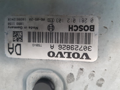 2006 - 2010 Volvo C70  Convertible Engine ECU 30729826A