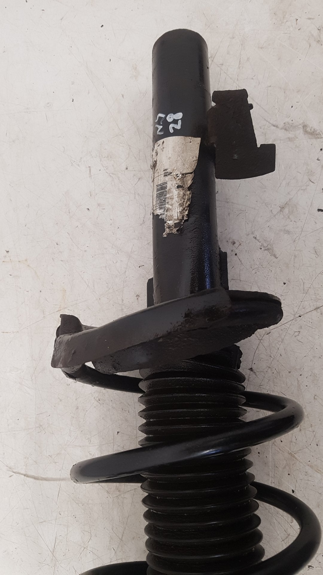 2009 Volvo C30  Hatchback Right Front Strut 6N51-18045