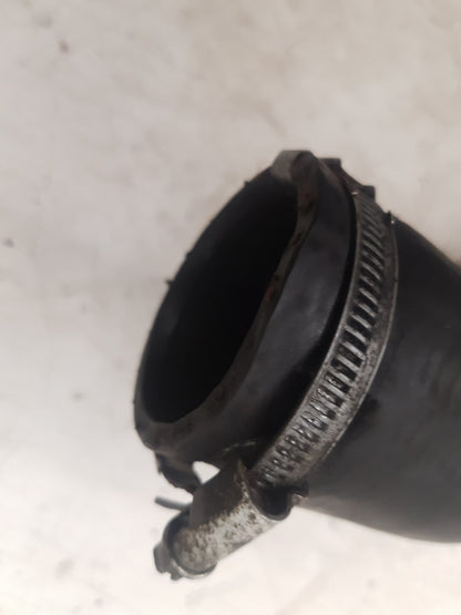 2013 - 2016 Volvo V40 III 525 Hatchback INTERCOOLER HOSE 31293717