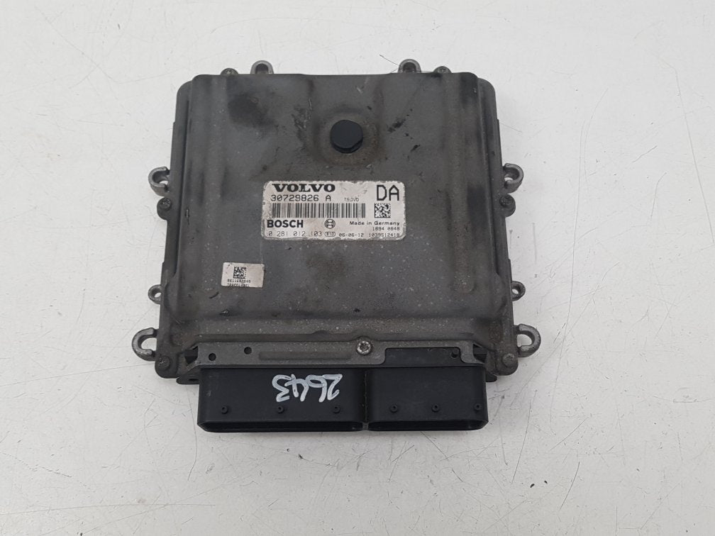 2005 - 2012 Volvo XC90  Estate Engine ECU 30729826A