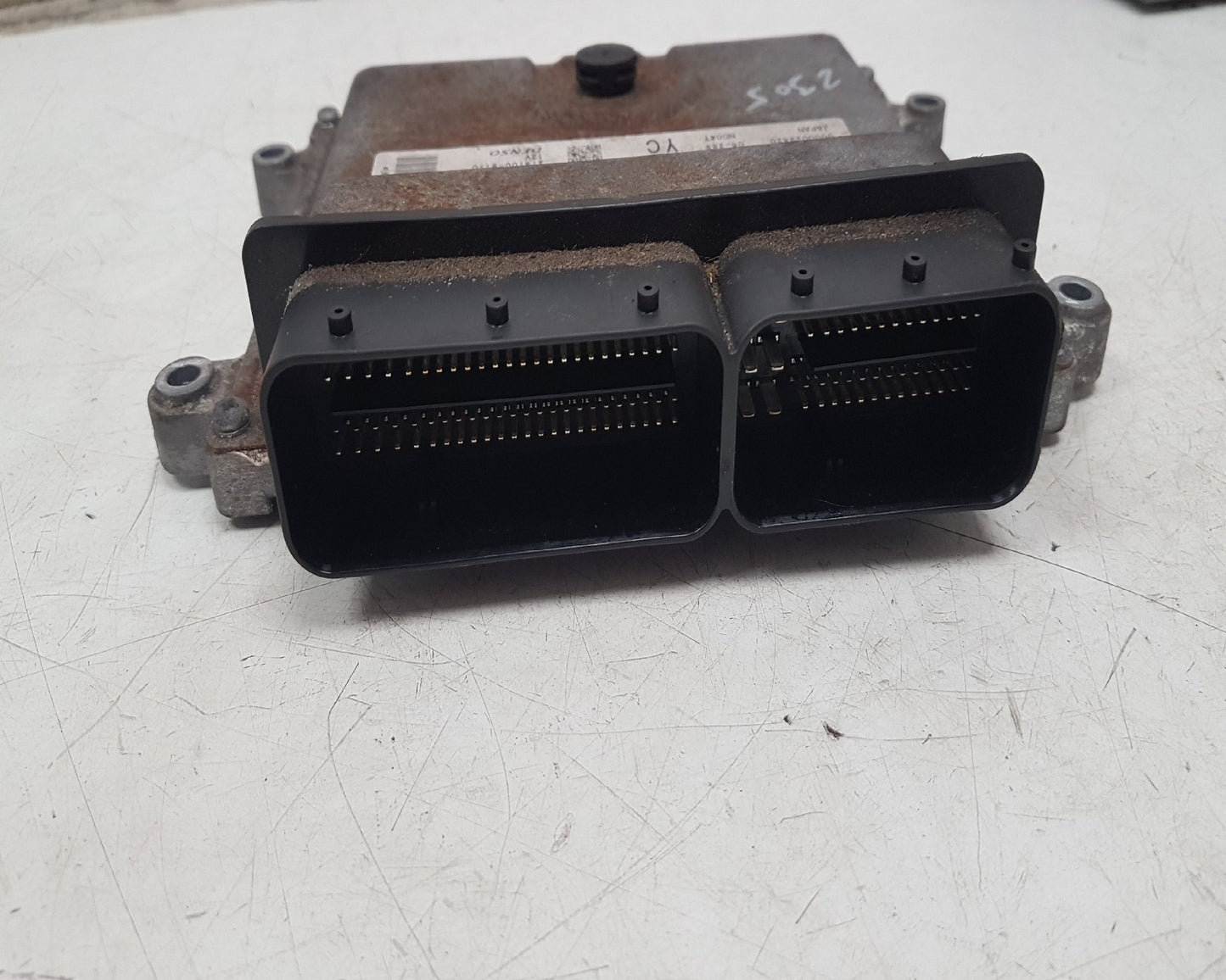 2007 - 2010 Volvo XC90  Estate Engine ECU 30646931