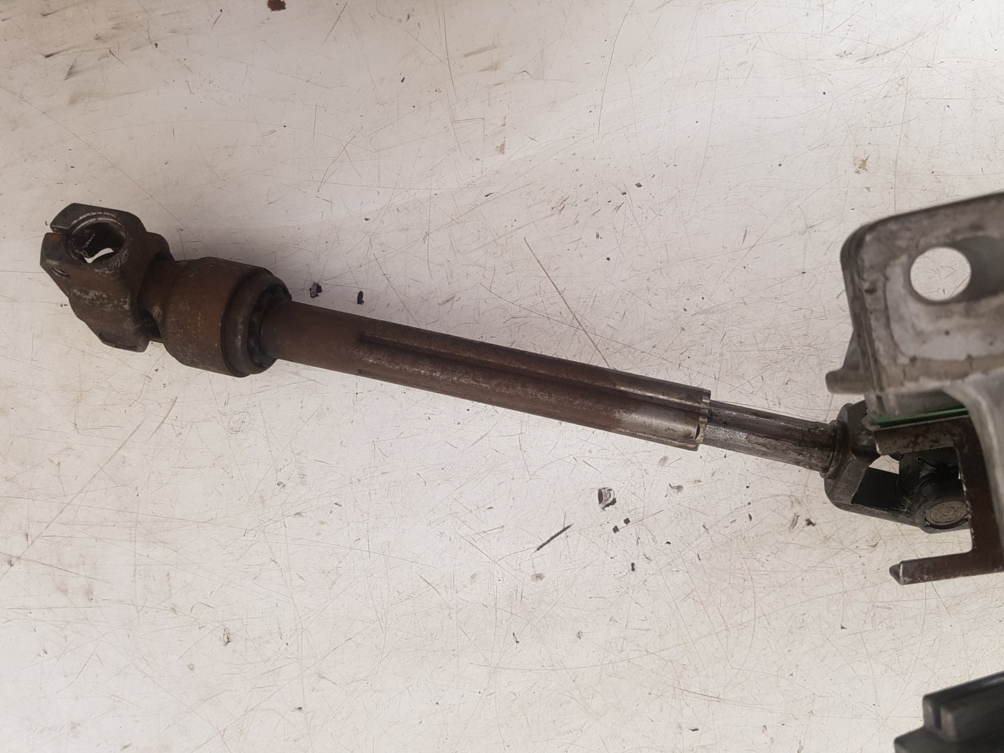 2010 - 2014 Volvo XC60  Estate Steering Column 31340186